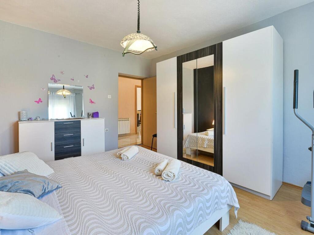 Holiday home Meri Comfortable *
